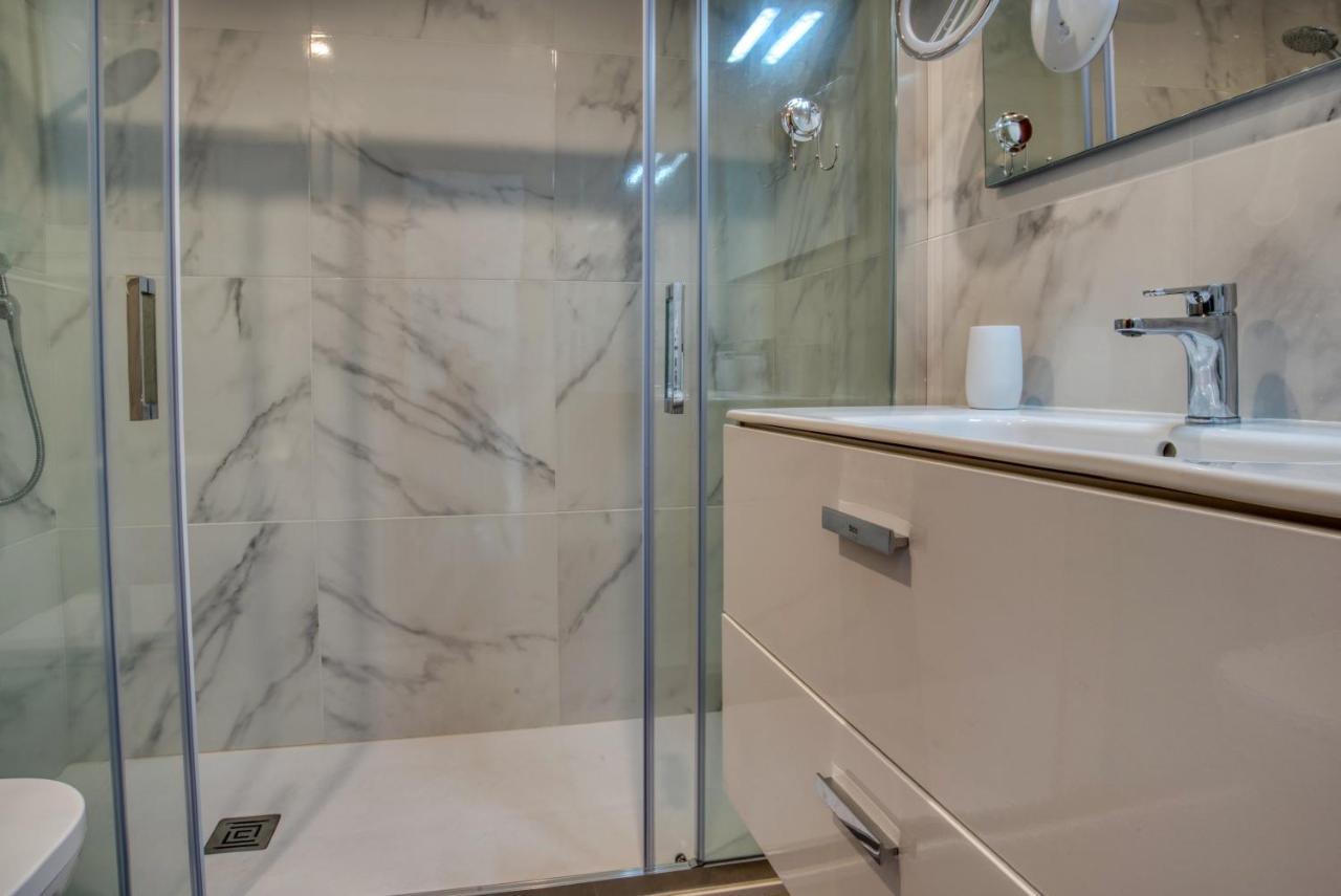 Albatros Apartament Per 5 Persones En Ple Centre Amb Gran Terrassa I Aparcament A 5 Minuts De La Platja Gran Platja d'Aro Kültér fotó